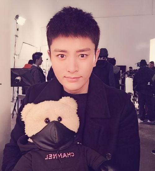 16岁阳光帅哥生活照,16岁帅气少年的生活瞬间