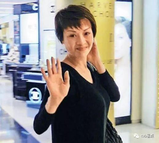 叶子楣近期照片,岁月静好，美丽依旧